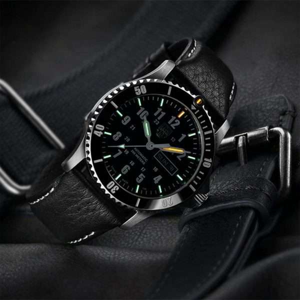 Luminox Sport Timer 0920 Series Automatic Black Dial Leather Strap Men's Watch XS.0921 - Image 7