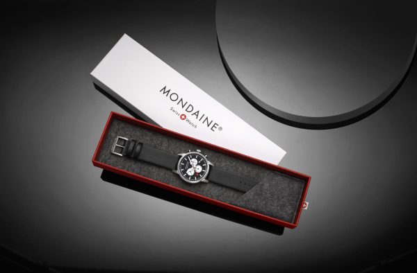 Mondaine Neo SBB Chrono Black Dial Grape Leather Strap Men's Watch MSD.41420.LBV - Image 15