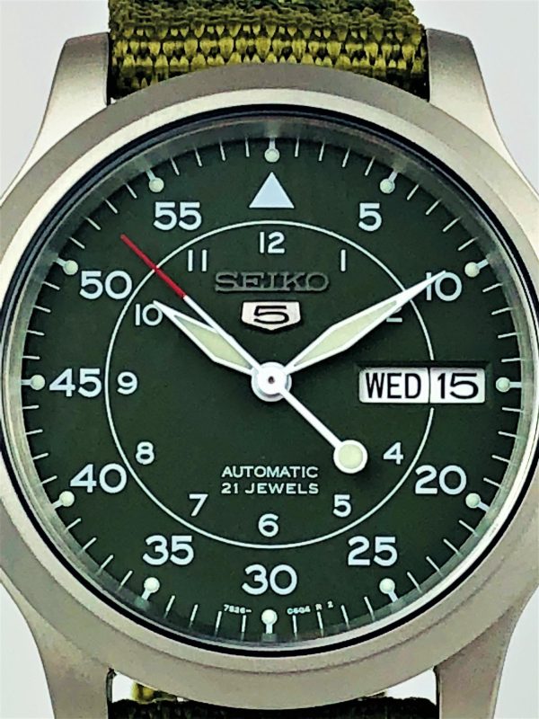 Seiko 5 Automatic Green Dial Green NATO Nylon Strap Men's Watch SNK805K2 - Image 2